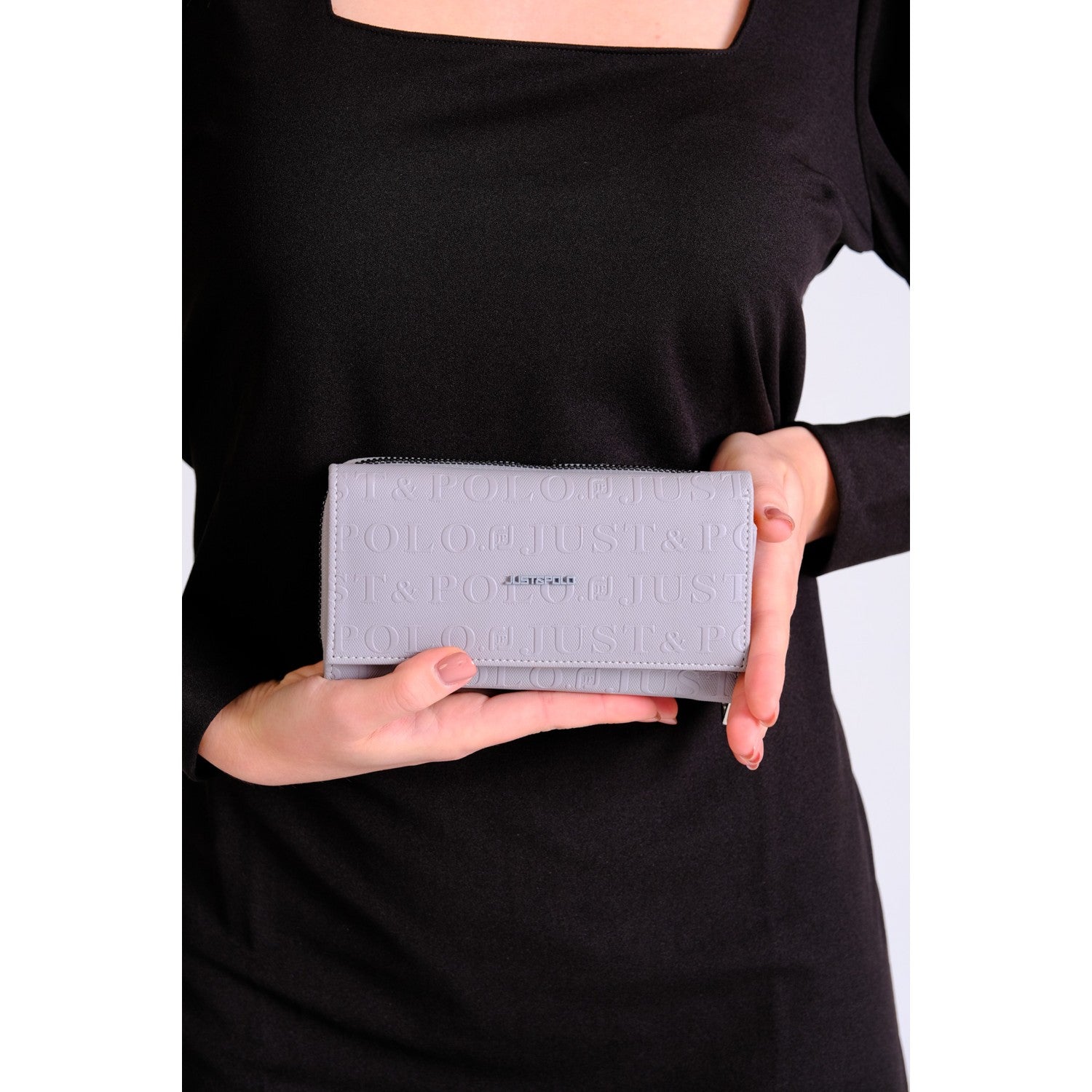 Just Polo Women's Multifunctional Vegan Wallet with 8 Card Slots + 1 ID Card, Snap and Zipper Closure. - MALLTURK