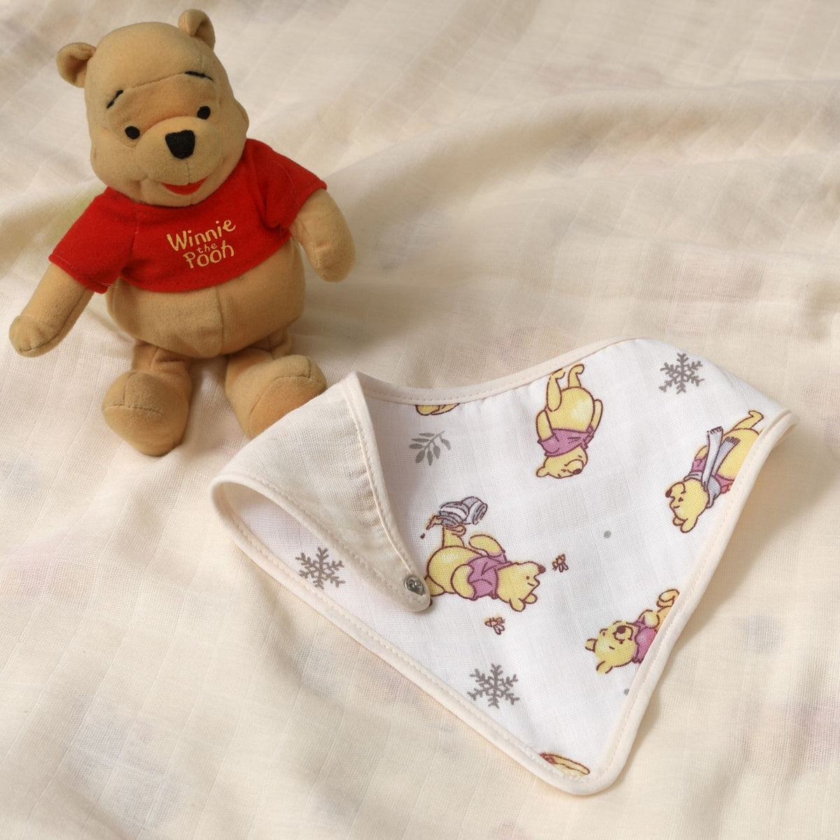 Crown Licensed Disney Winnie the Poncho Cotton 60x120 cm Muslin Poncho - MALLTURK