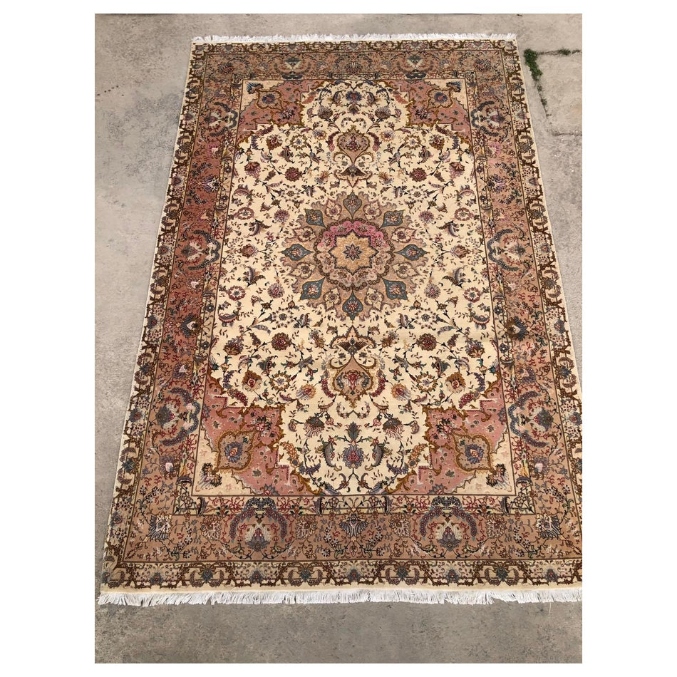 Hasyilmaz Hand-Woven Silk Wool Iranian Tabriz Rug - MALLTURK