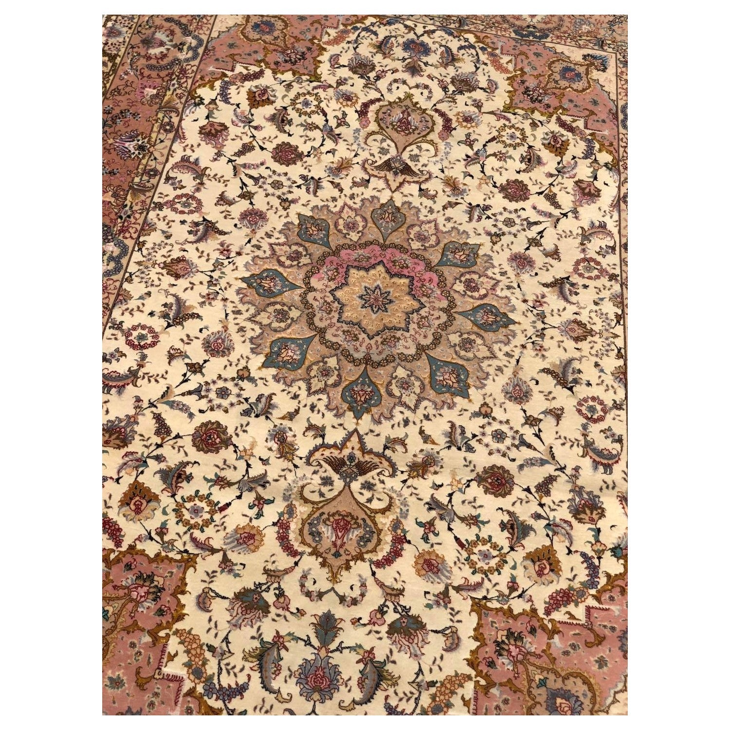 Hasyilmaz Hand-Woven Silk Wool Iranian Tabriz Rug - MALLTURK
