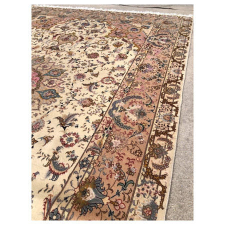 Hasyilmaz Hand-Woven Silk Wool Iranian Tabriz Rug - MALLTURK