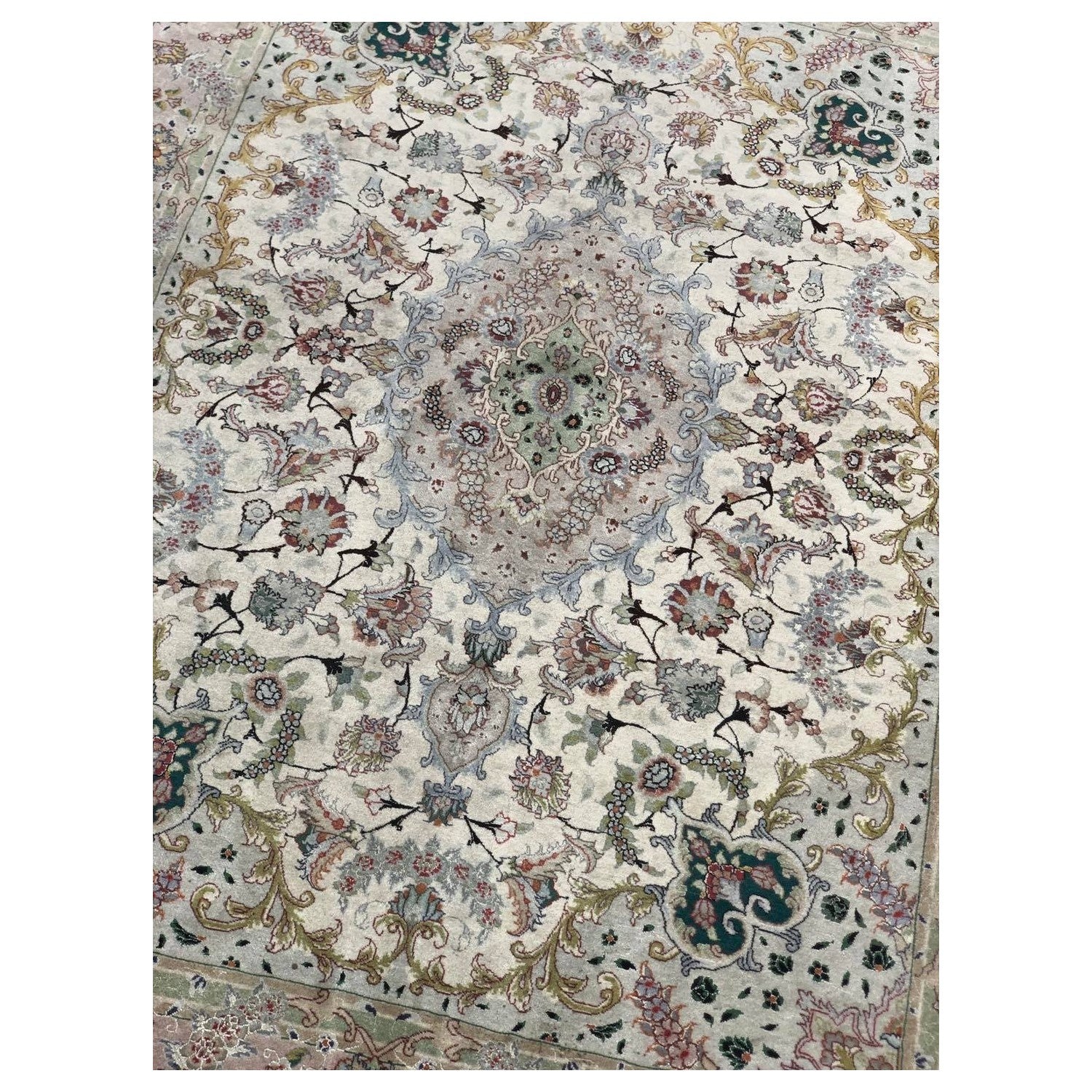 Hasyilmaz Hand-Woven Silk Wool Iranian Tabriz Rug - MALLTURK