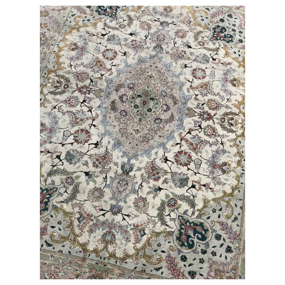 Hasyilmaz Hand-Woven Silk Wool Iranian Tabriz Rug - MALLTURK