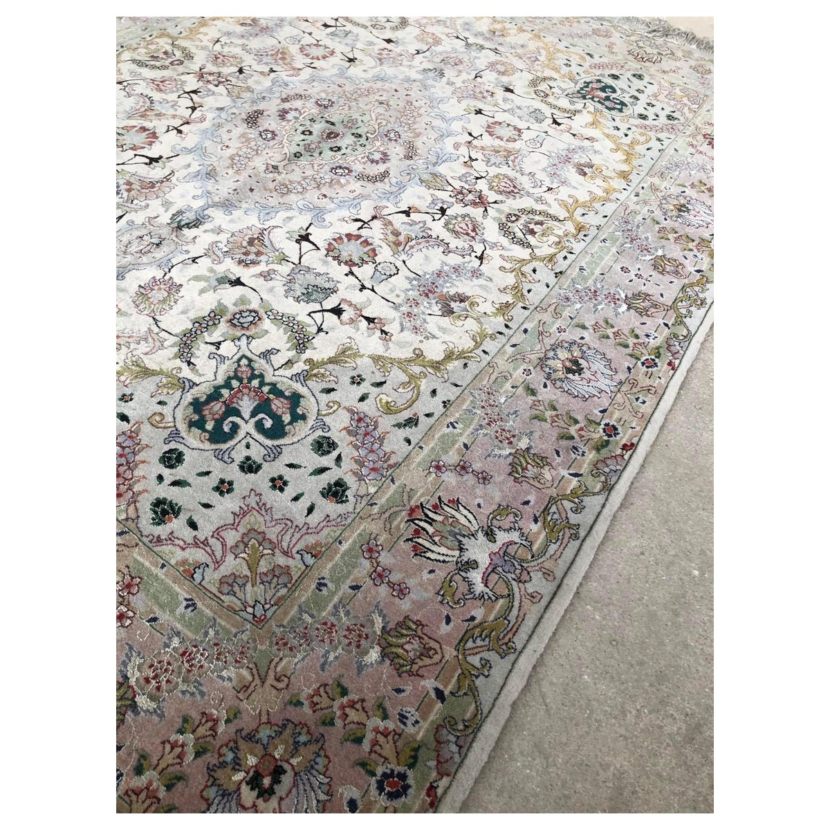 Hasyilmaz Hand-Woven Silk Wool Iranian Tabriz Rug - MALLTURK