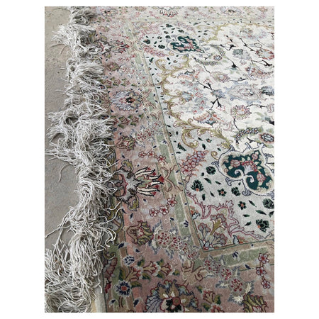 Hasyilmaz Hand-Woven Silk Wool Iranian Tabriz Rug - MALLTURK