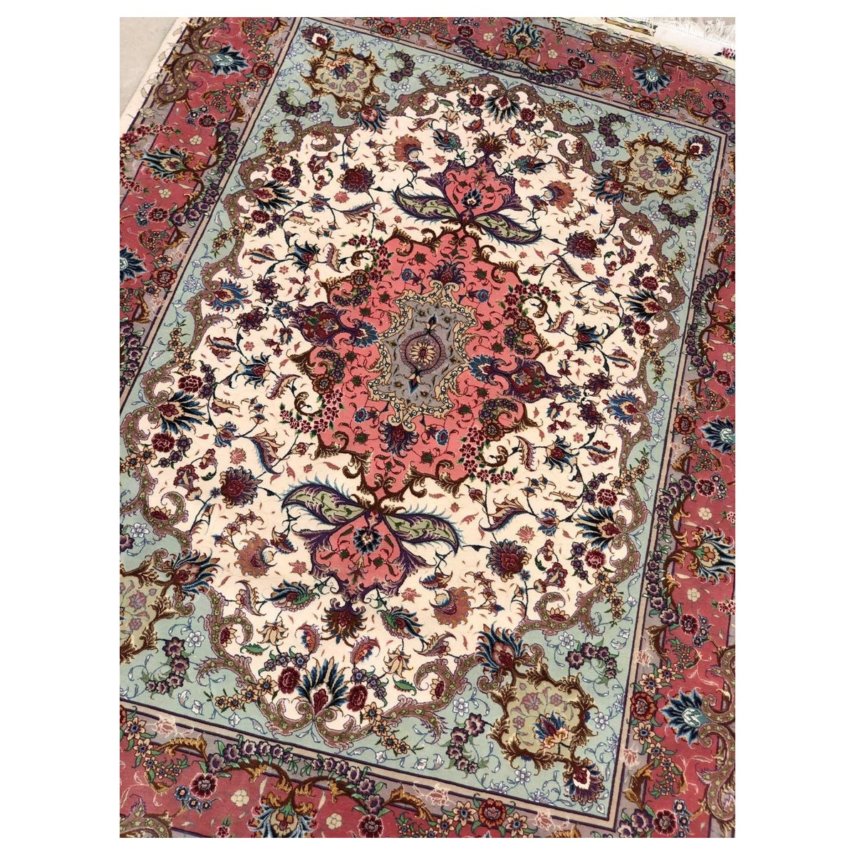 Hasyilmaz Hand-Woven Silk Wool Iranian Tabriz Rug 218X148CM 004 218 x 148 cm - MALLTURK