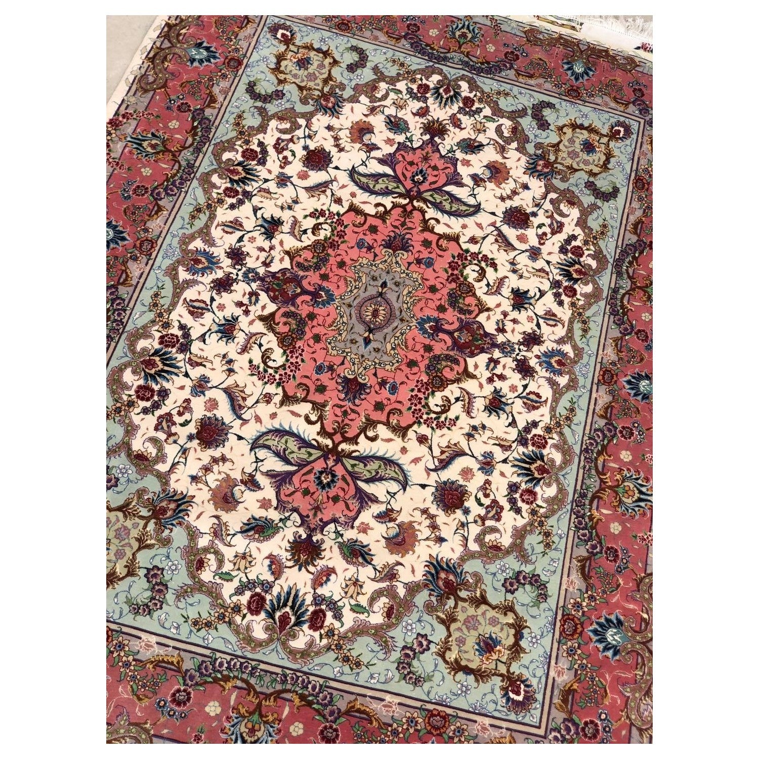 Hasyilmaz Hand-Woven Silk Wool Iranian Tabriz Rug 218X148CM 004 218 x 148 cm - MALLTURK