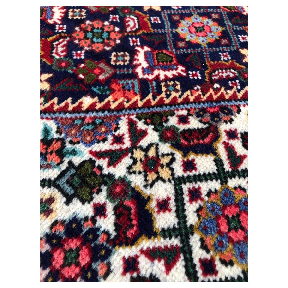 Hasyilmaz Hand-Woven Silk Wool Iranian Tabriz Rug 310X214CM 009 310 x 214 cm - MALLTURK