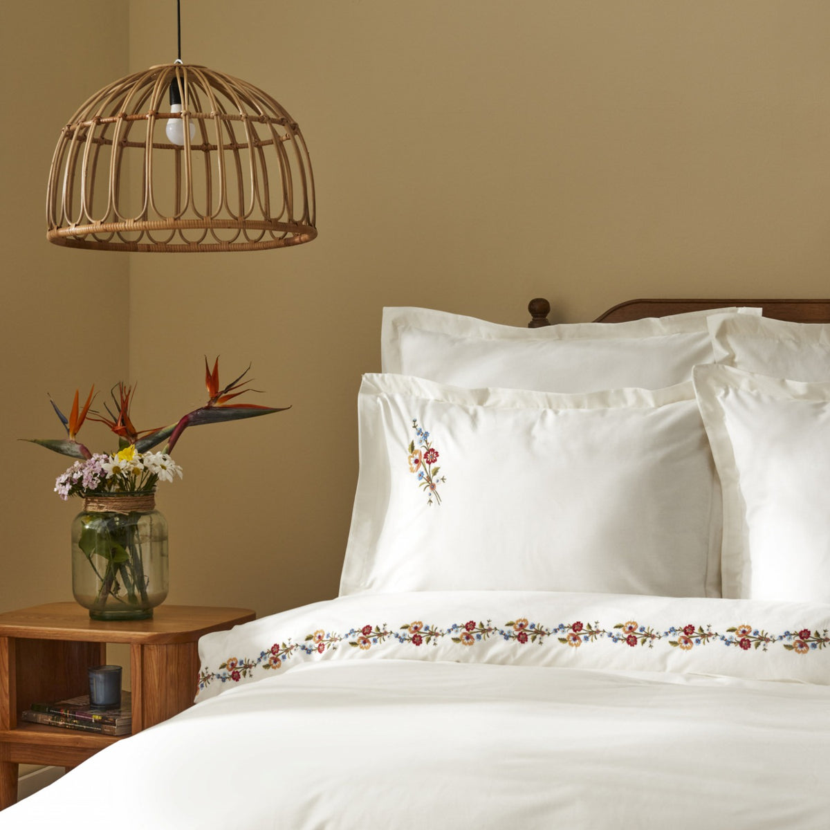 Karaca Home Blanca %100 Cotton Double Embroidered Duvet Cover Set White - MALLTURK