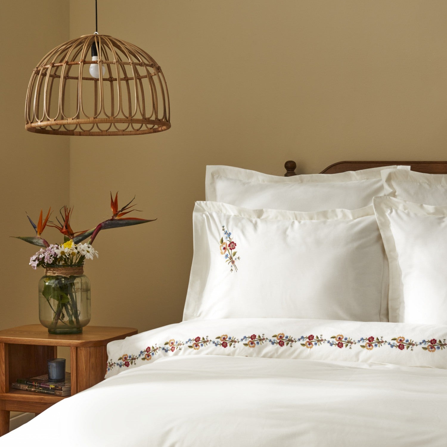 Karaca Home Blanca %100 Cotton Double Embroidered Duvet Cover Set White - MALLTURK