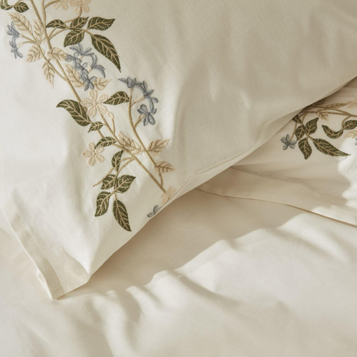 Karaca Home Nancy %100 Cotton Double Embroidered Duvet Cover Set White - MALLTURK