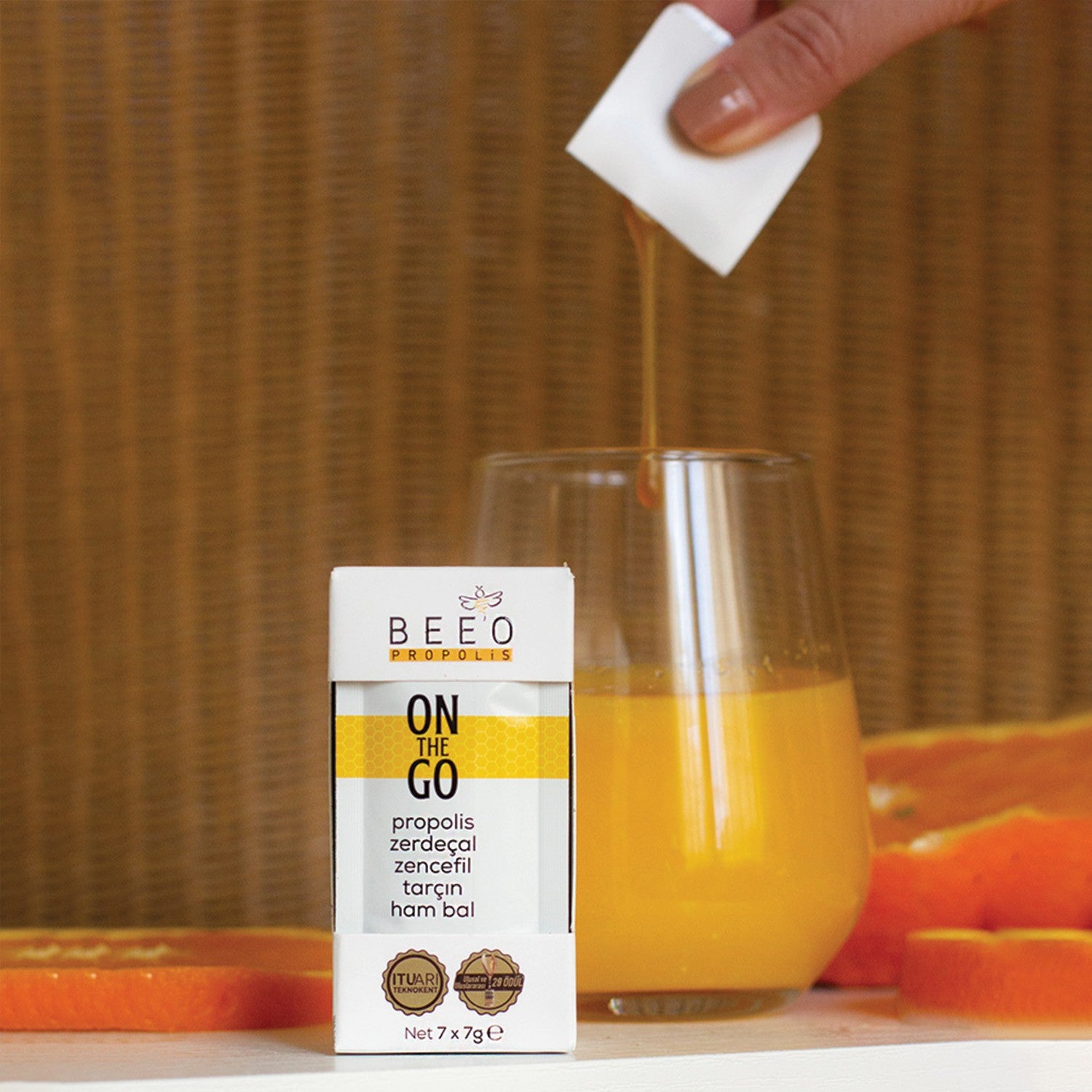 BEE'O Propolis On the Go 12-Pack 240 g Flower Honey with Natural Products