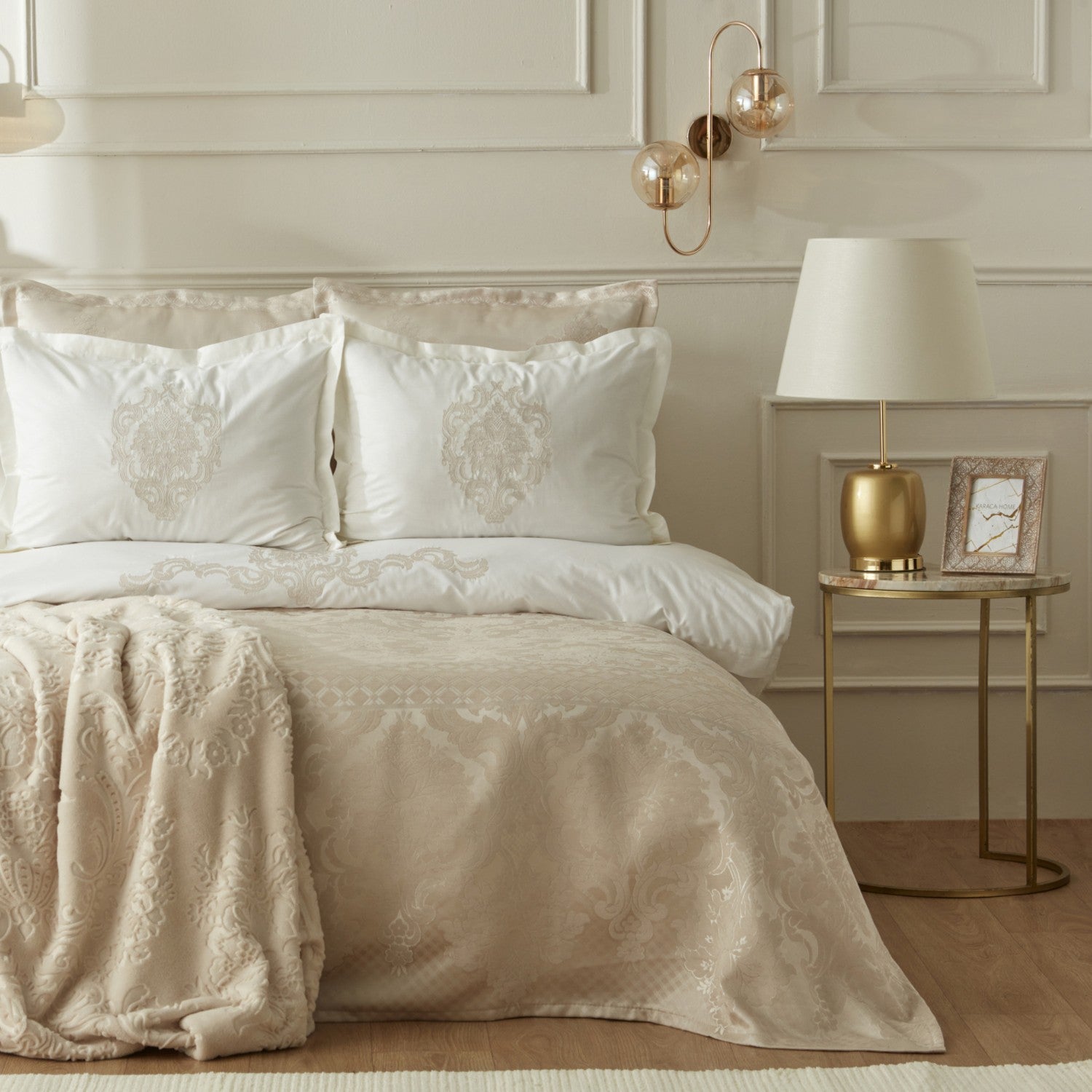 Karaca Home Tuğba Double 8-Piece Embroidered Plain Pattern Gold Color Bridal Set 200x220 cm - MALLTURK