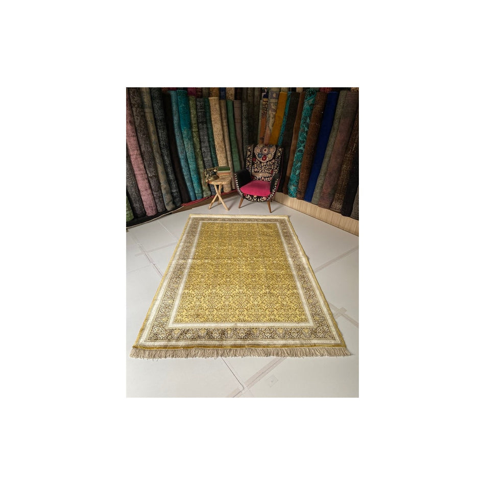 Sirvan Hali Hand-Woven Silk Rug 156 x 231 cm - MALLTURK