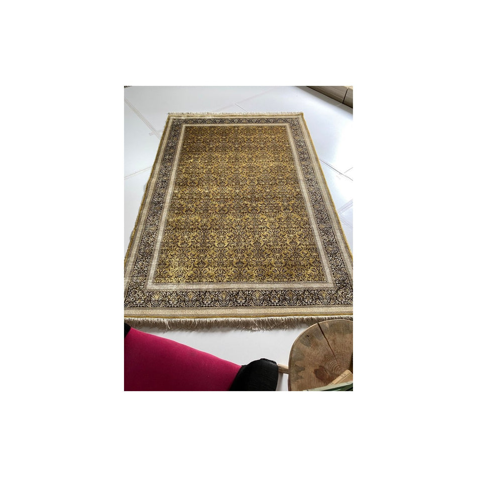 Sirvan Hali Hand-Woven Silk Rug 156 x 231 cm - MALLTURK