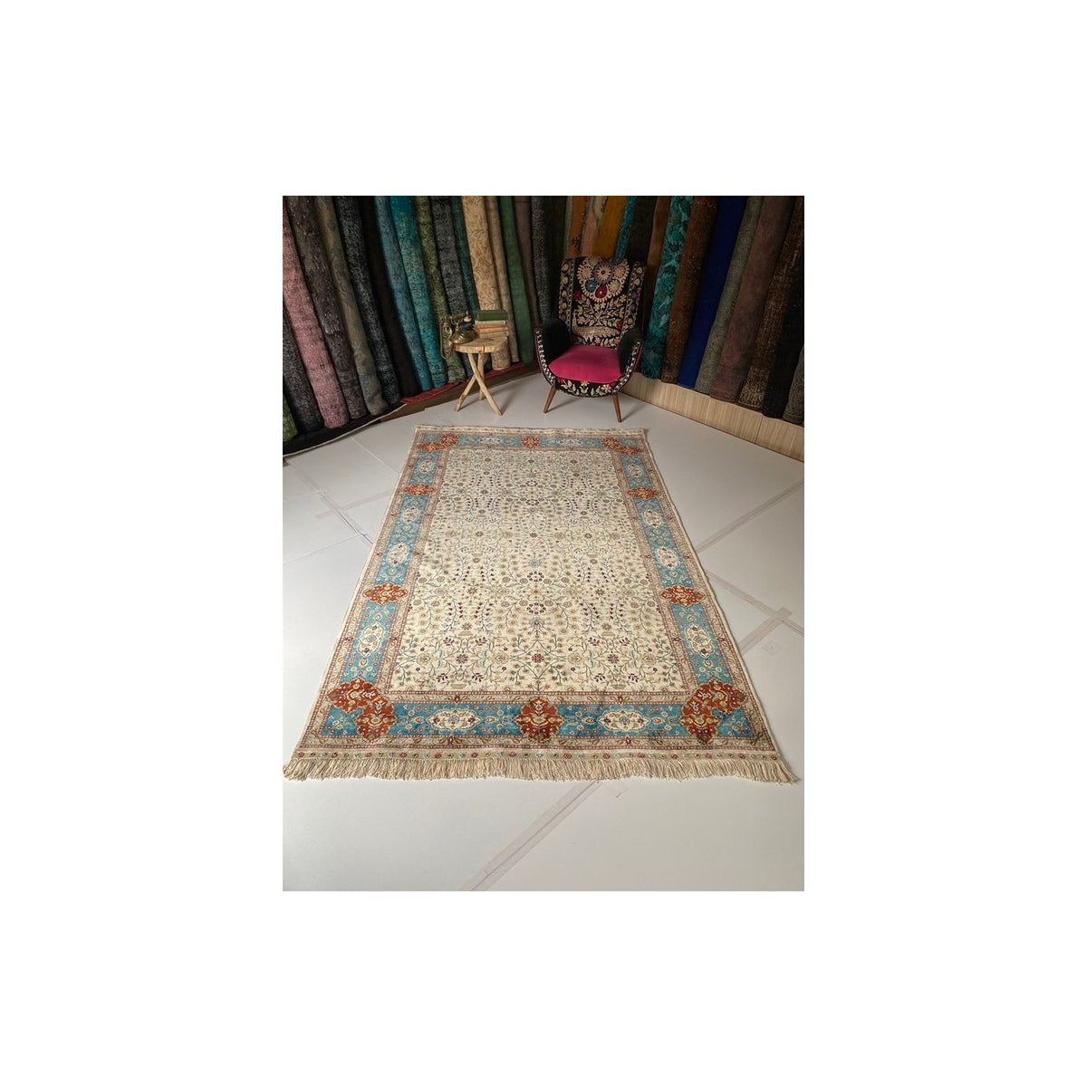 Sirvan Hali Hand-Woven Silk Rug 153 x 242 cm - MALLTURK