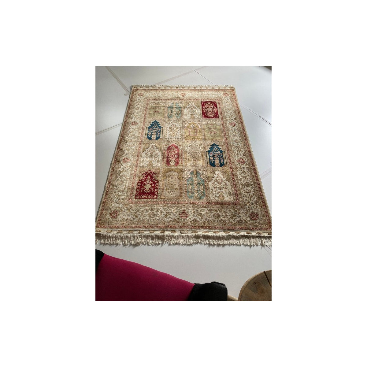 Sirvan Hali Hand-Woven Silk Rug 138 x 192 cm - MALLTURK