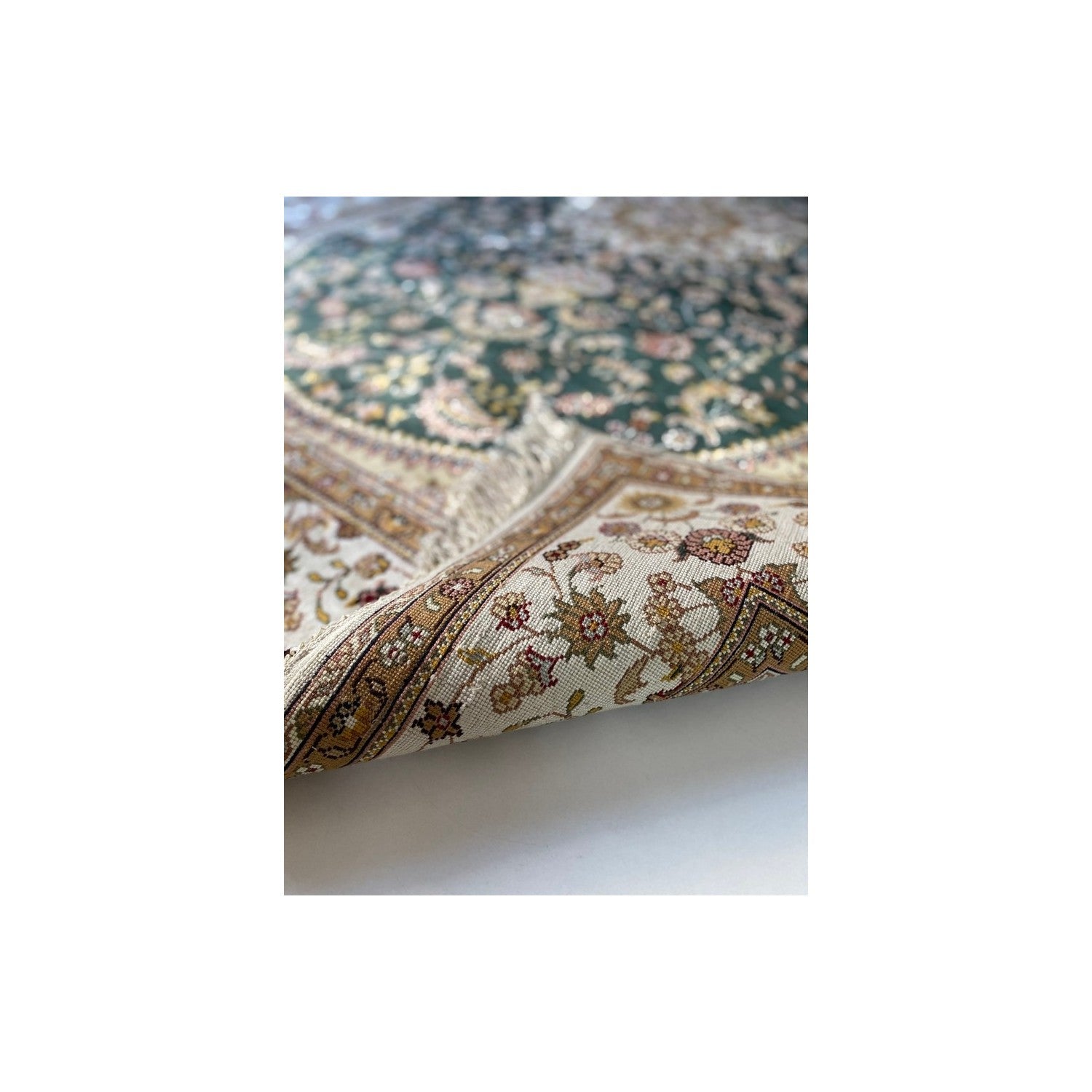 Sirvan Hali Hand-Woven Silk Rug 155 x 237 cm - MALLTURK