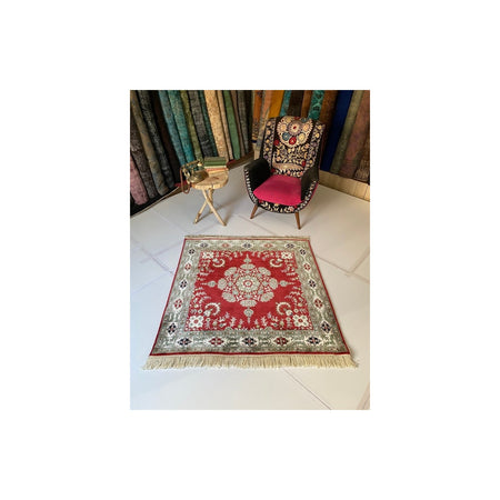 Sirvan Hali Hand-Woven Silk Rug 120 x 122 cm - MALLTURK