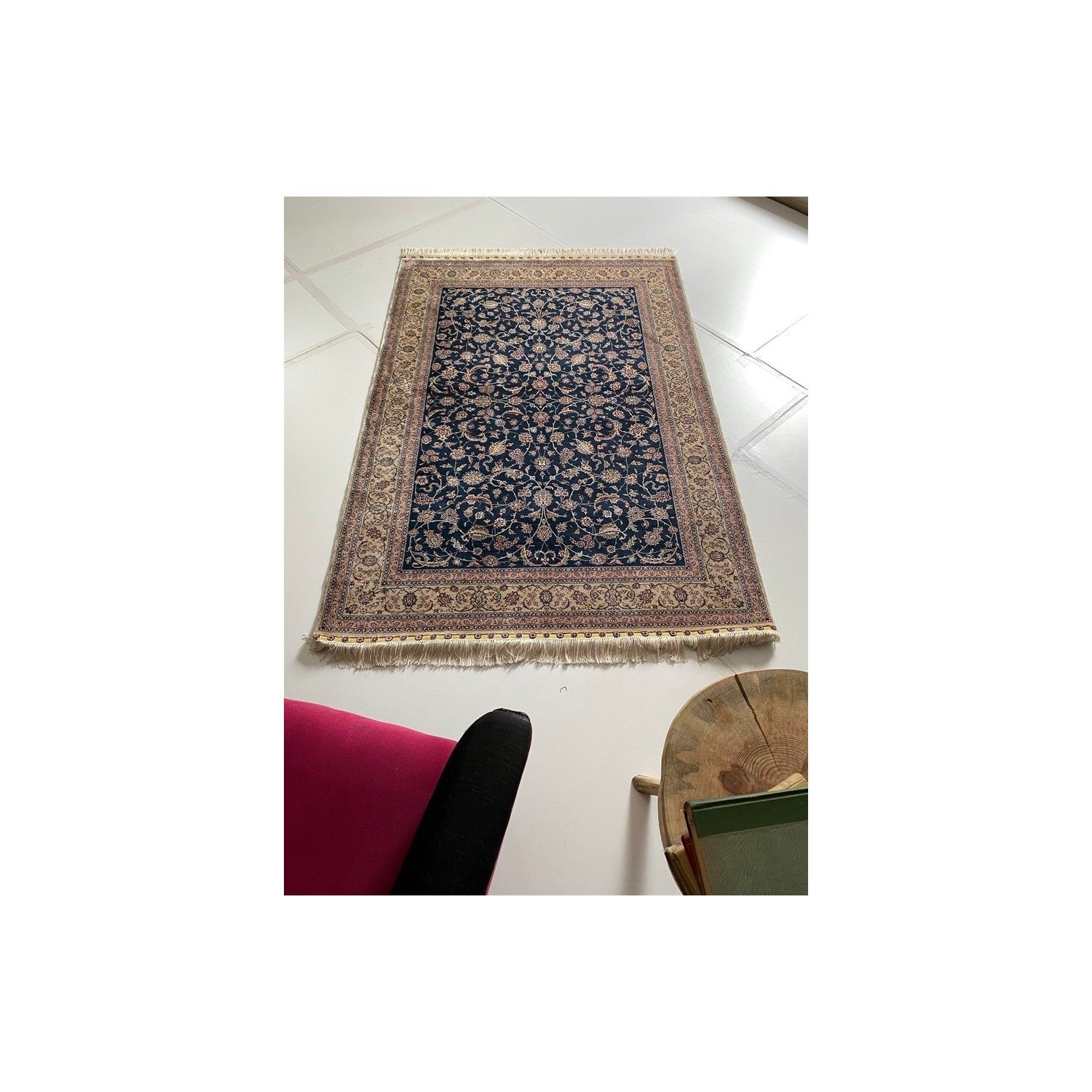 Sirvan Hali Hand-Woven Silk Rug 123 x 184 cm - MALLTURK