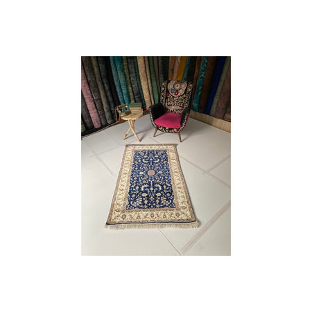 Sirvan Hali Hand-Woven Silk Rug 92 x 152 cm - MALLTURK