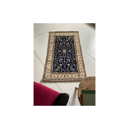Sirvan Hali Hand-Woven Silk Rug 92 x 152 cm - MALLTURK