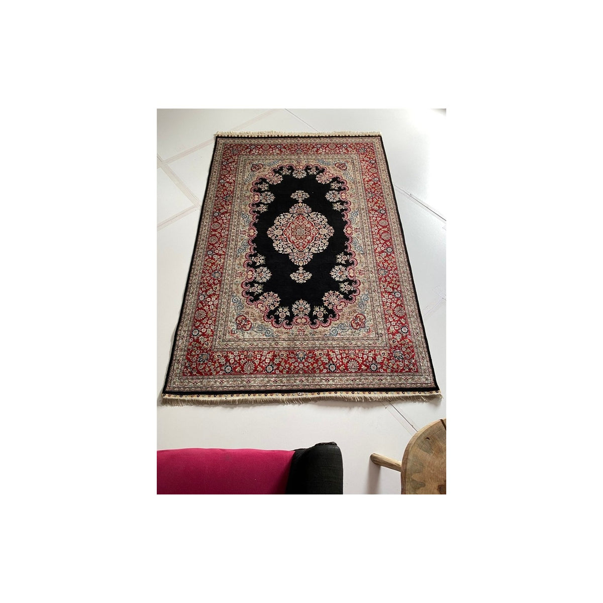 Sirvan Hali Hand-Woven Silk Rug 122 x 184 cm - MALLTURK