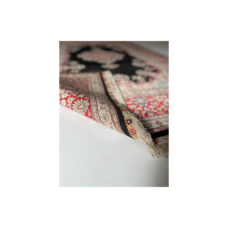 Sirvan Hali Hand-Woven Silk Rug 122 x 184 cm - MALLTURK