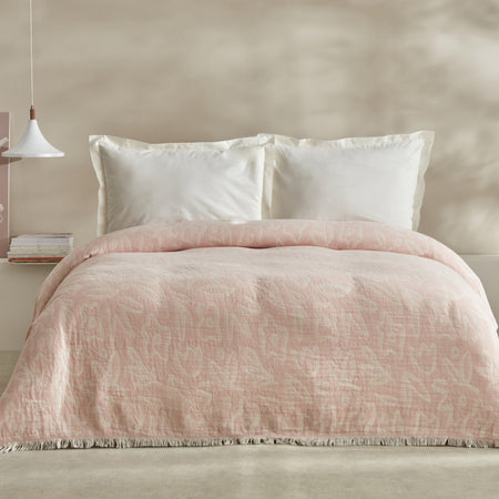 Karaca Home Bouquet Double Muslin Quilted Blanket, Baby Pink - MALLTURK