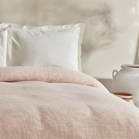 Karaca Home Bouquet Double Muslin Quilted Blanket, Baby Pink - MALLTURK