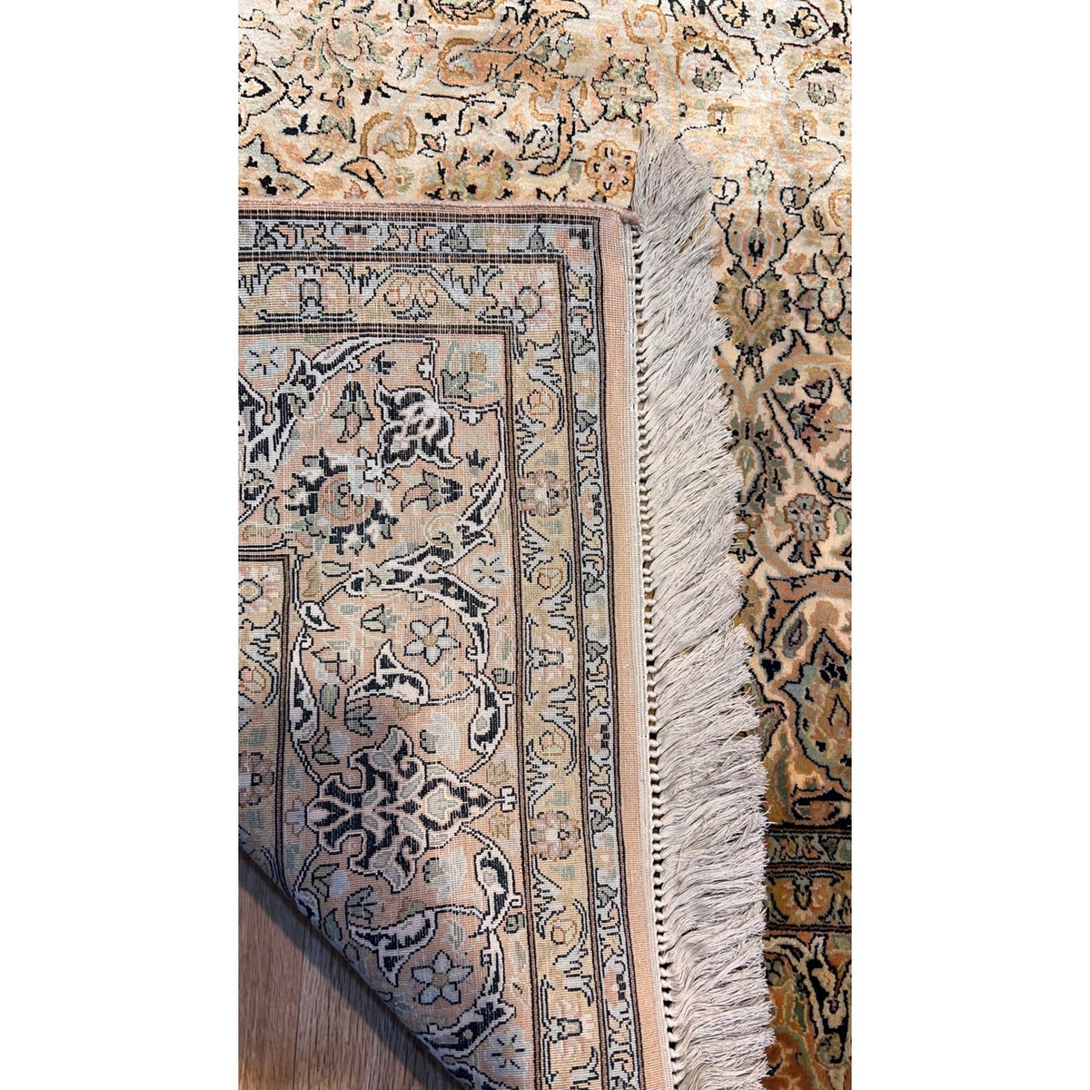 Turkmen Rug Cashmere Silk Halis 120 x 187 cm - MALLTURK