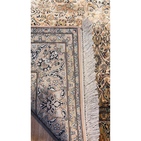 Turkmen Rug Cashmere Silk Halis 120 x 187 cm - MALLTURK