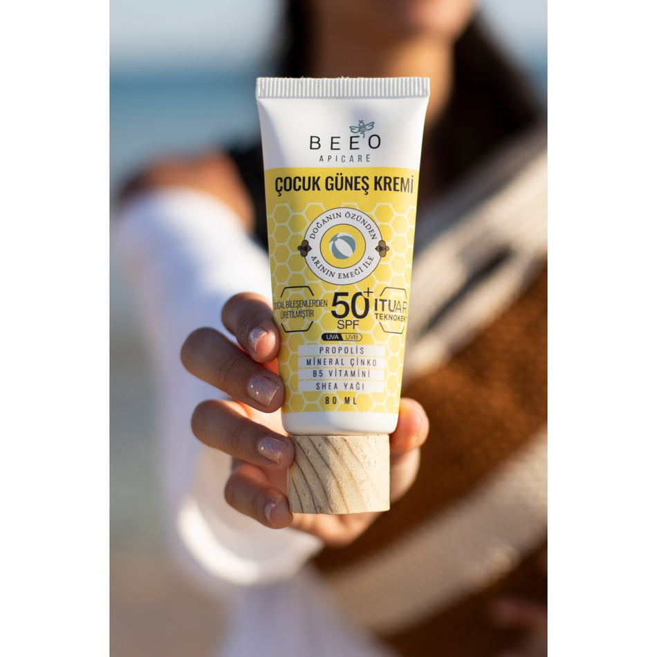 BEE'O With Propolis Organic Children Sunscreen SPF 50+ All Skin Types For Water-Resistant and Moisturizing 80 ml - MALLTURK
