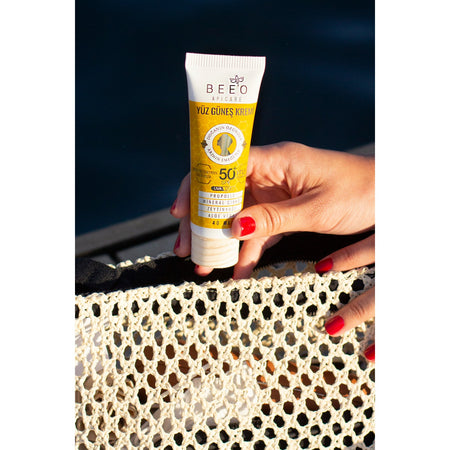 BEE'O With Propolis Mineral With Zinc Organic Face Sunscreen 40 ml - MALLTURK