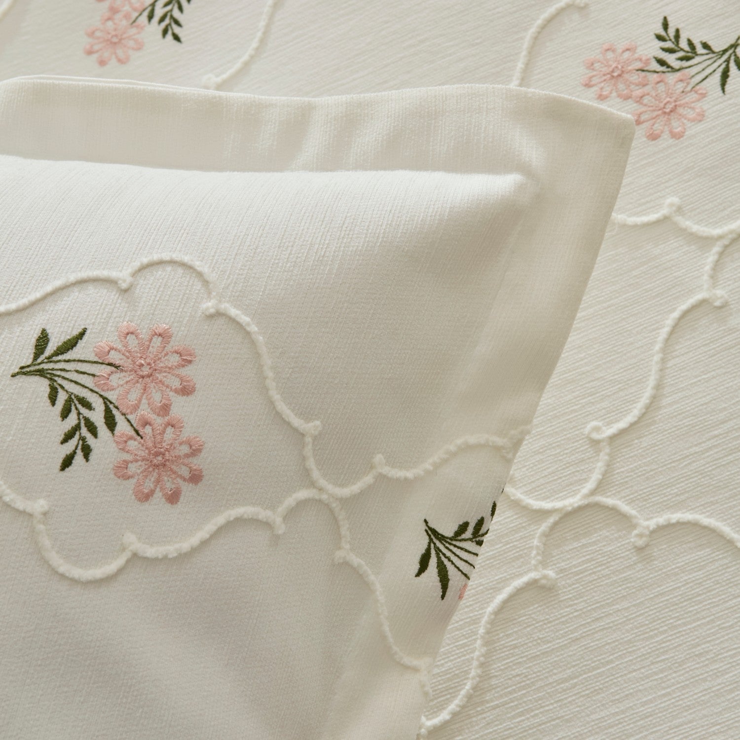 Karaca Home Myra Floral Embroidered Double Bedspread, Ecru - MALLTURK