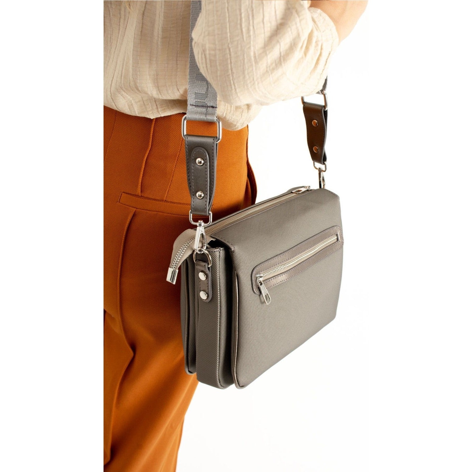 Just Polo Women's Shoulder Bag New Season Gray Color - MALLTURK