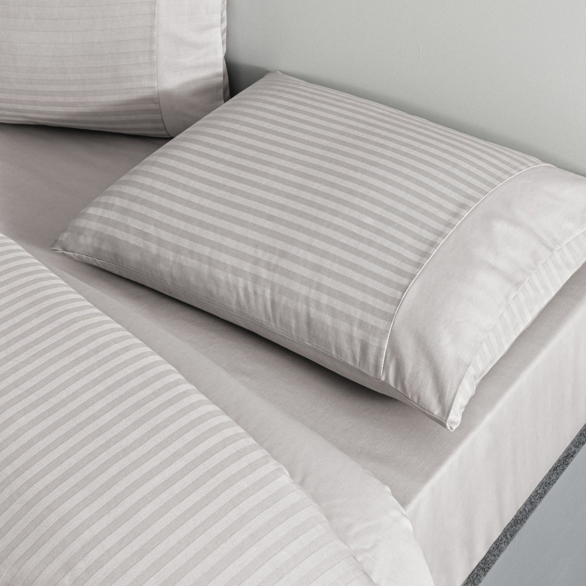 Tac Stripe Premium Basic Double Duvet Cover Set Gray - MALLTURK