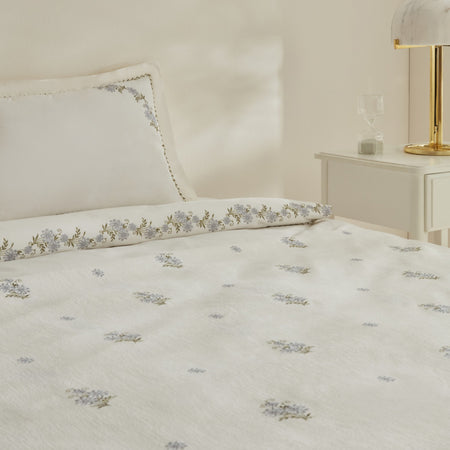 Karaca Home Vanes Double Embroidered Duvet Cover and Pique Set Blue - MALLTURK