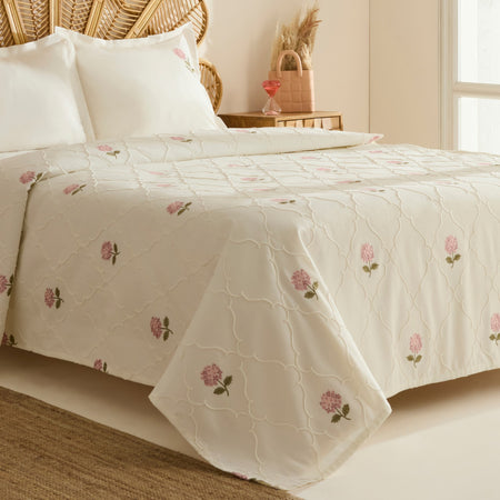 Karaca Home Hilary Flower Embroidered Double Bedspread/Quilt Set, Powder Pink - MALLTURK
