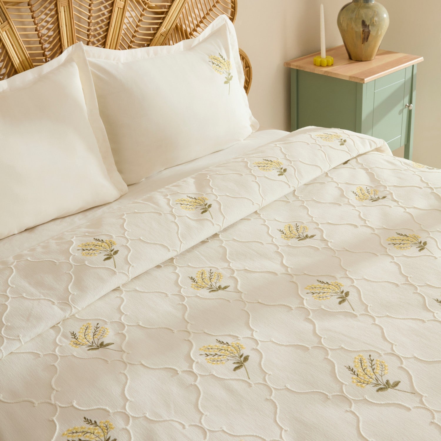 Karaca Home Shaela Floral Embroidered Double Bedspread/Quilt Set Yellow - MALLTURK