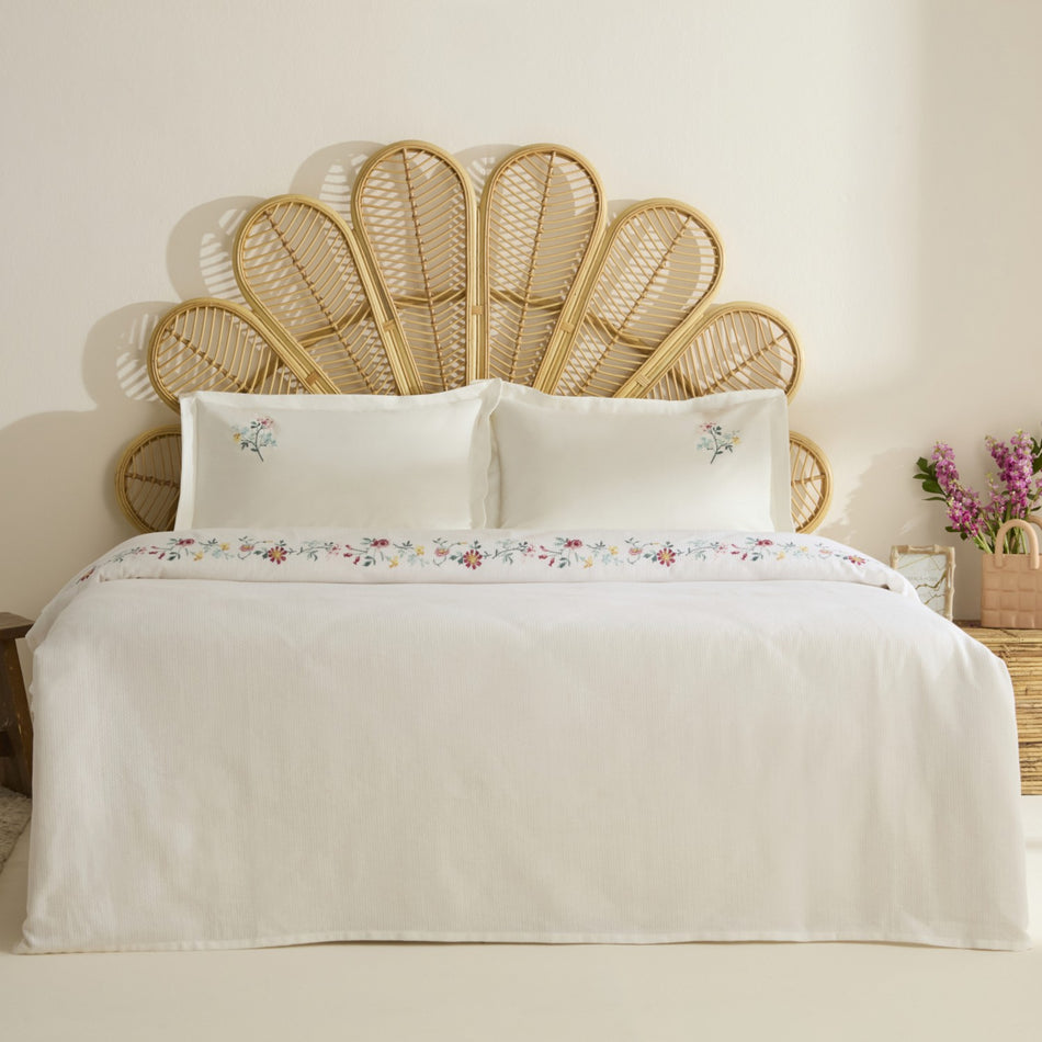 Karaca Home Liana Floral Embroidered 100% Cotton Double Bed Quilt Set White - MALLTURK