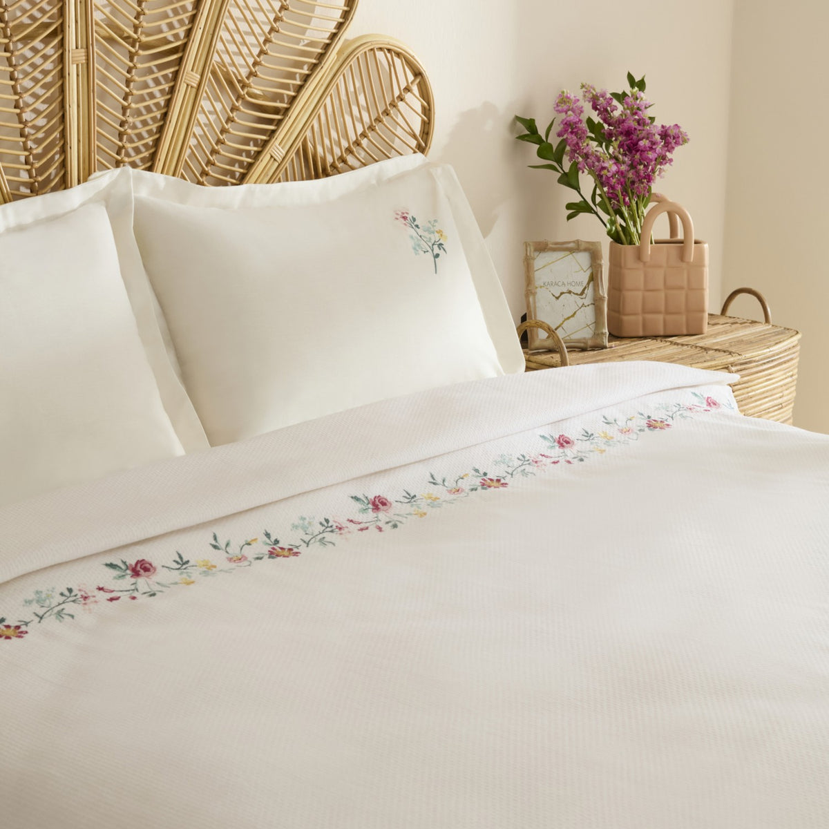 Karaca Home Liana Floral Embroidered 100% Cotton Double Bed Quilt Set White - MALLTURK