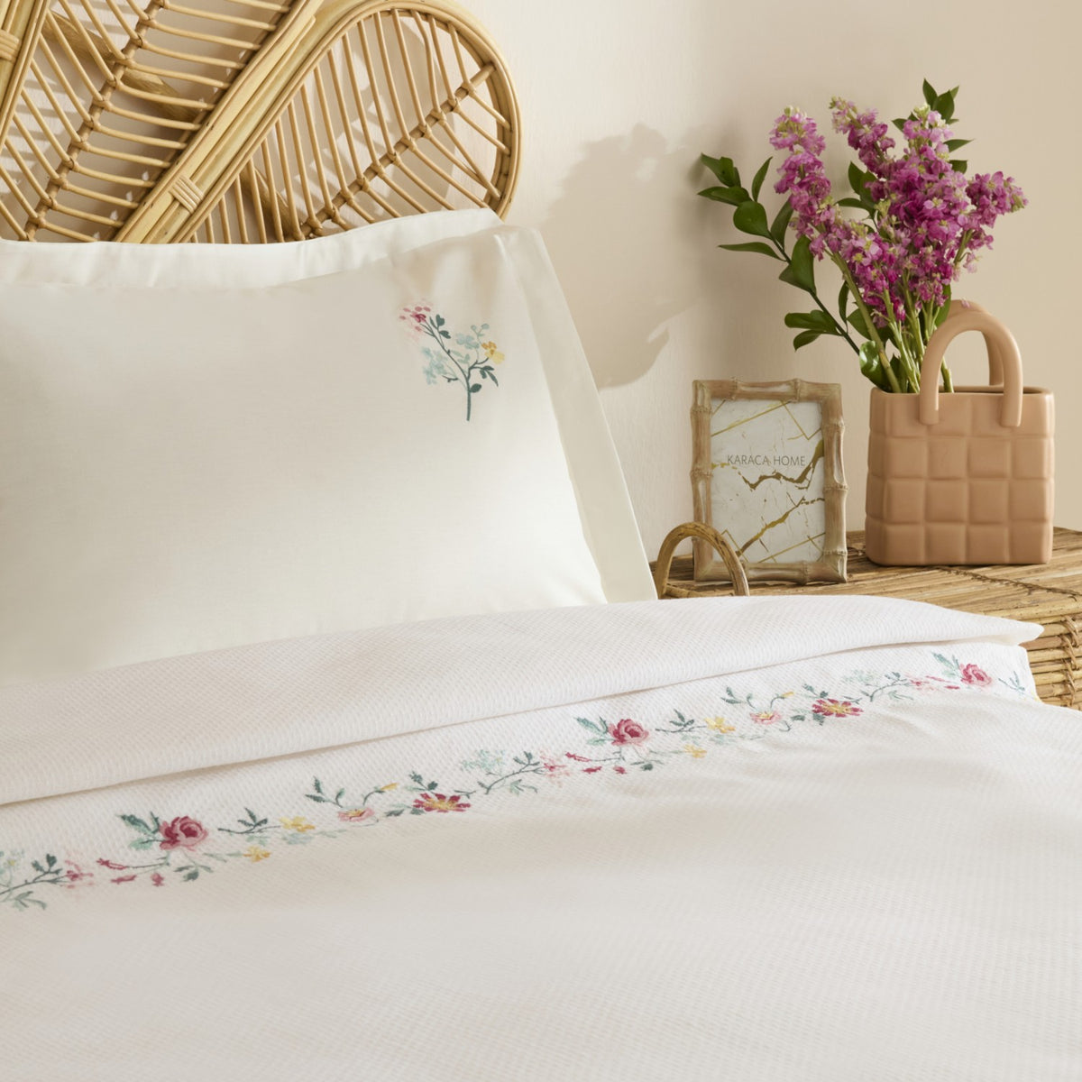 Karaca Home Liana Floral Embroidered 100% Cotton Double Bed Quilt Set White - MALLTURK