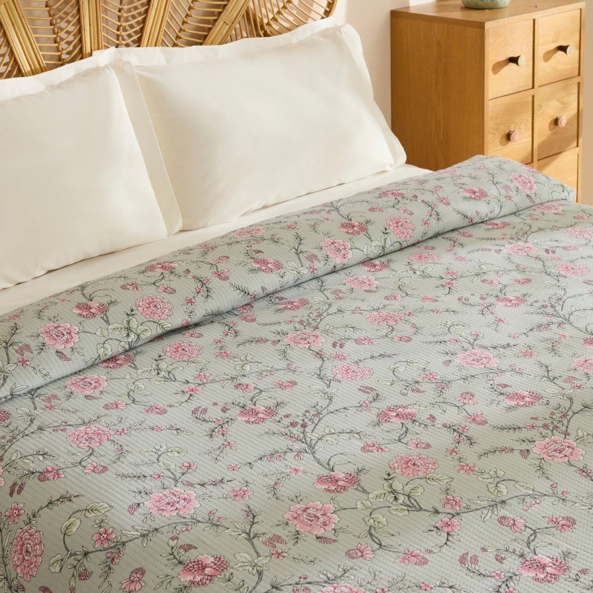 Karaca Home Nymira Cotton Double Single Quilted Bedspread Mint - MALLTURK