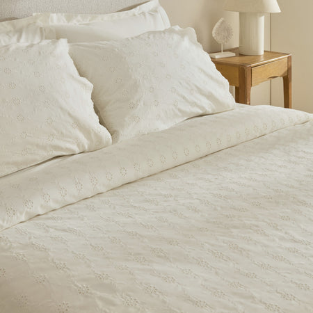 Karaca Home Vivien Embroidered %100 Cotton Double Duvet Cover Set Ecru - MALLTURK