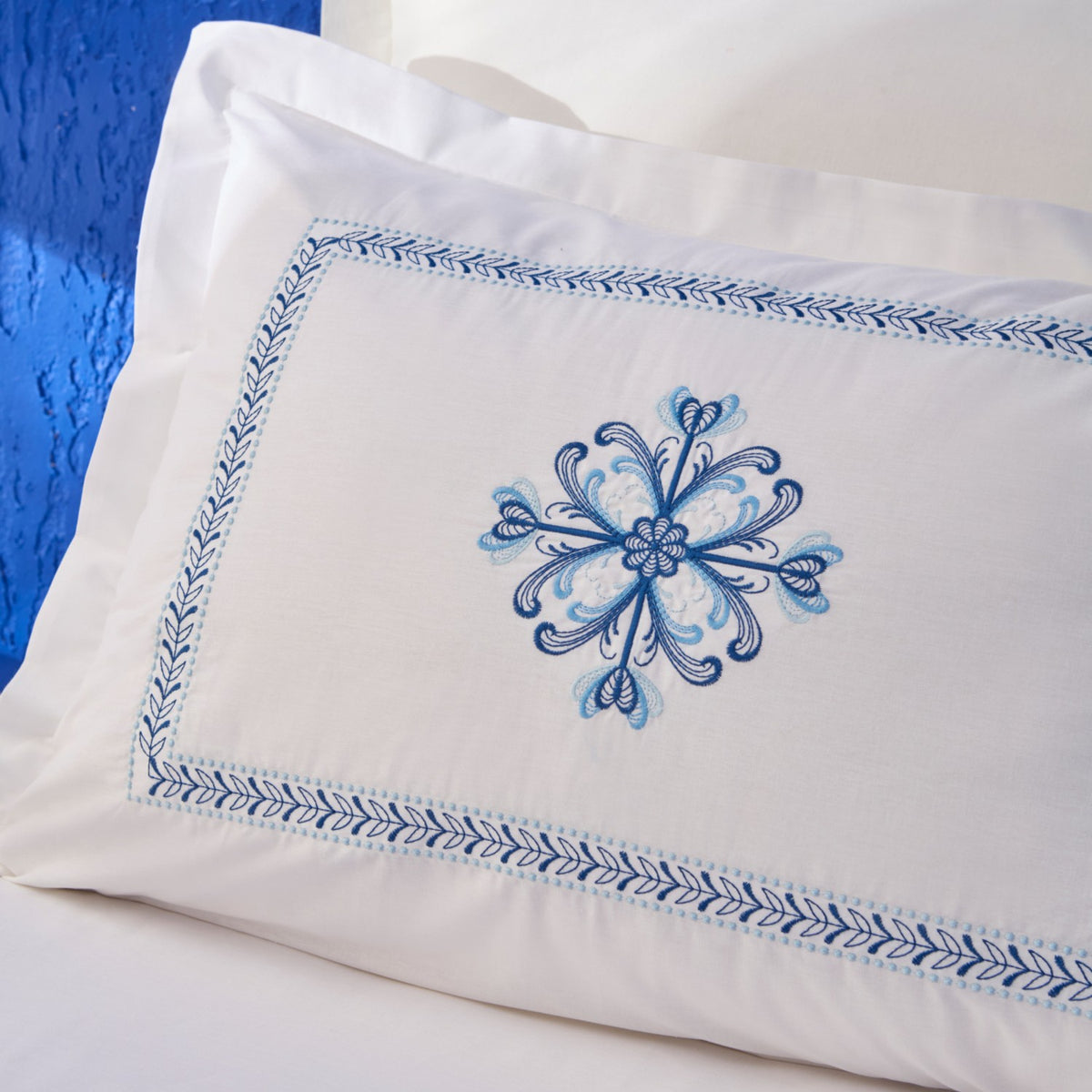 Karaca Home Clarissa Embroidered Embroidered %100 Cotton Double Duvet Cover Set White - MALLTURK
