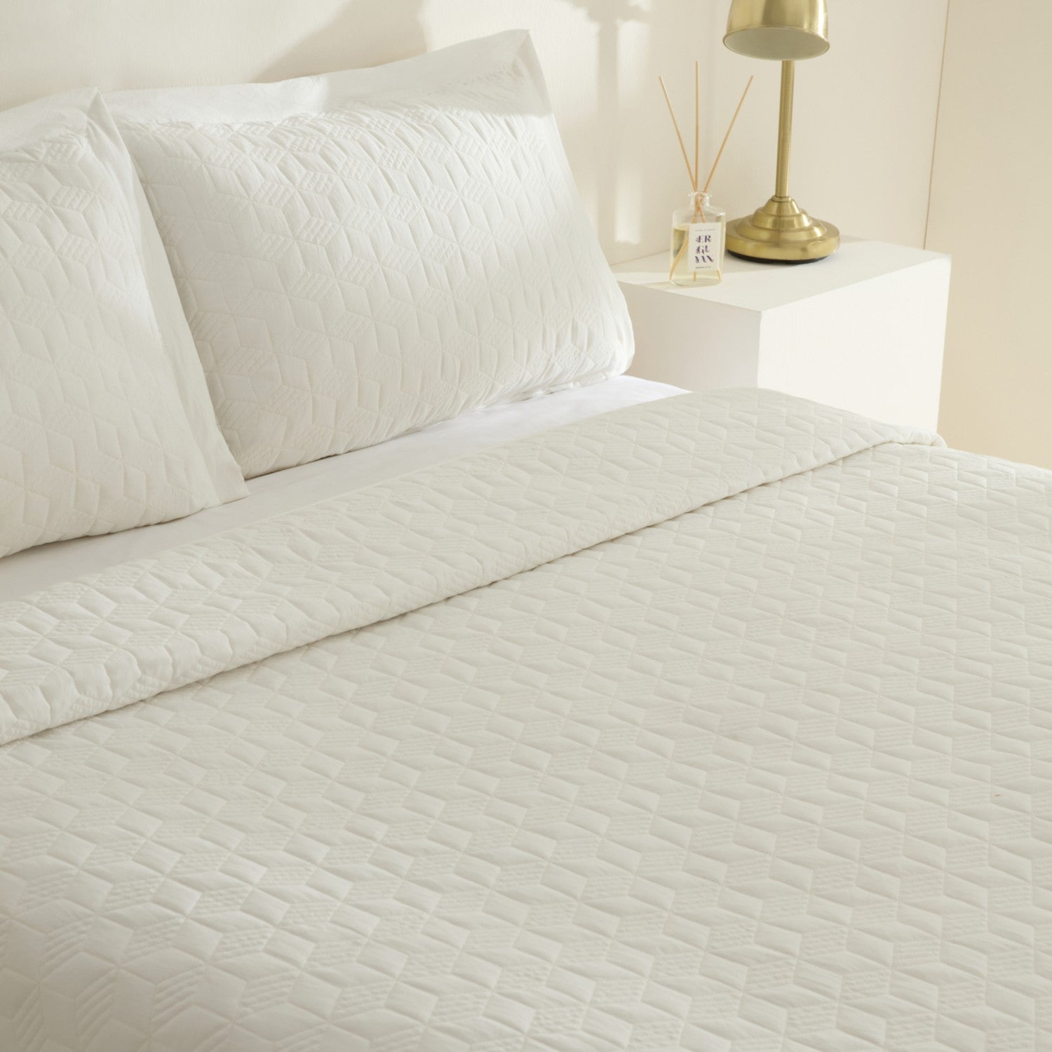 Karaca Home Liora Double Bedspread White - MALLTURK