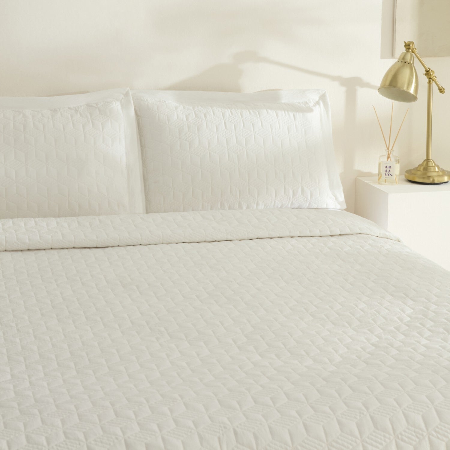 Karaca Home Liora Double Bedspread White - MALLTURK
