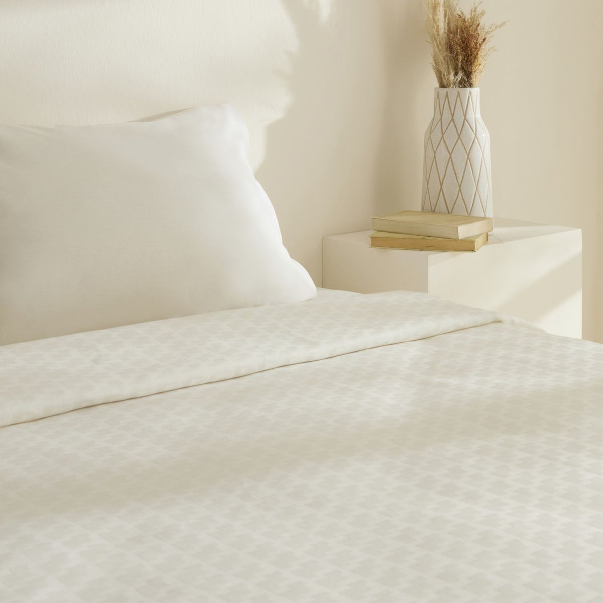 Karaca Home Sarra Britli Bamboo Double Bed Quilted Bedding Set, Ecru - MALLTURK