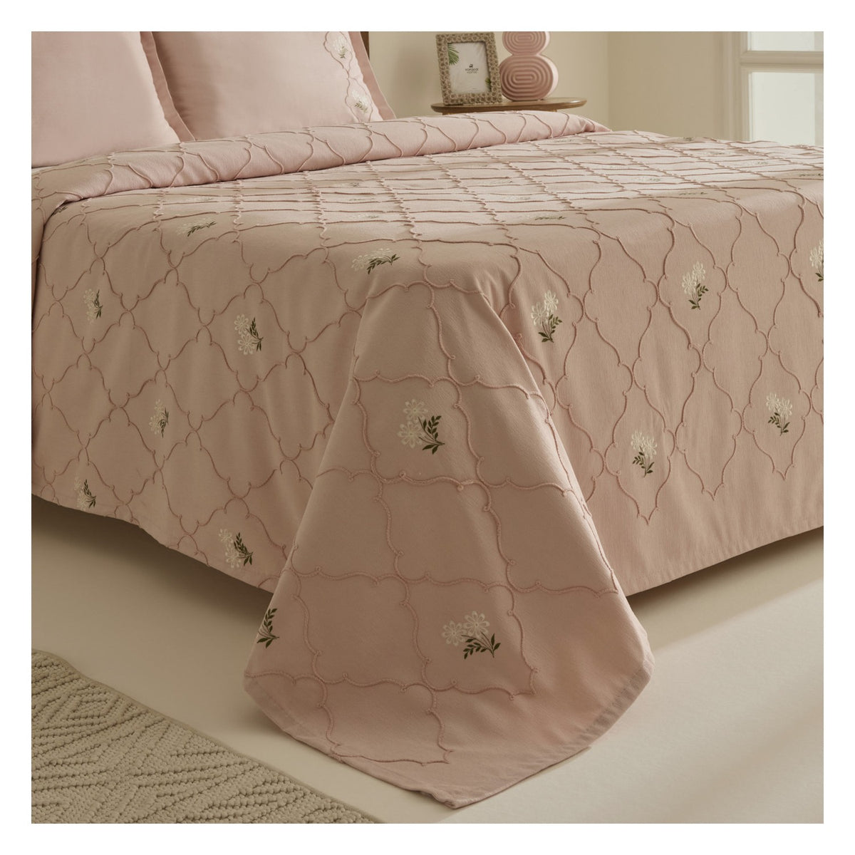 Karaca Home Myra Double Floral Bedspread Powder Pink - MALLTURK